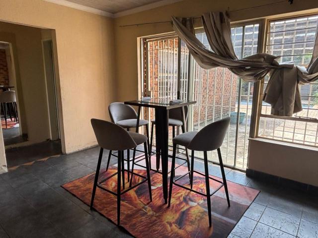 House for rent in Vosloorus, Gauteng