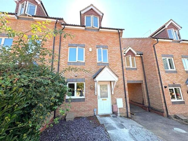 Apartment for rent in Corby