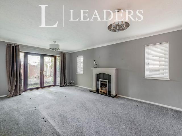 House for rent in Perryfields, West Sussex