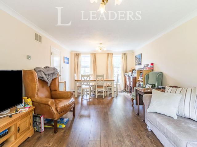 House for rent in Blackhills, Surrey