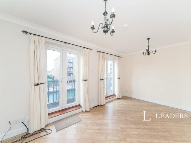 House for rent in Sovereign Harbour, Eastbourne
