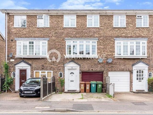 House for rent in Sutton