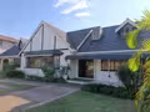 House for sale in Chatsworth, Kwazulu-natal