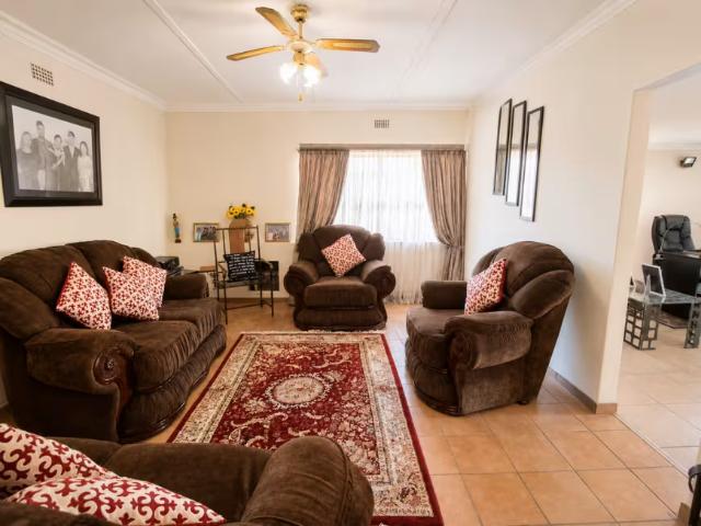 House for sale in Vanderbijlpark, Emfuleni Local Municipality