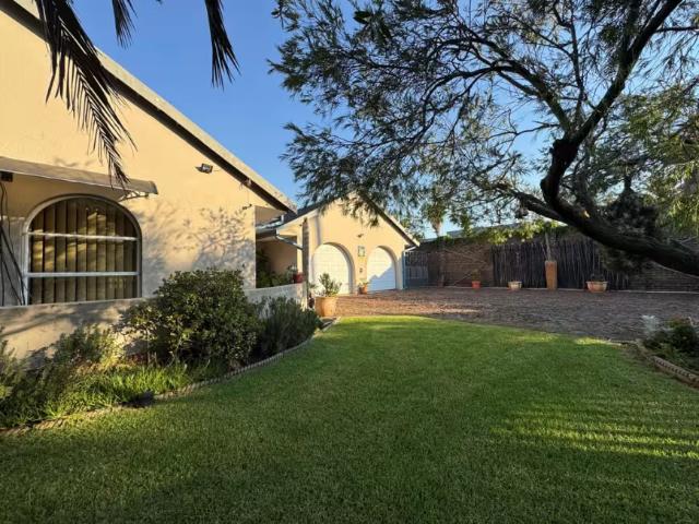 House for sale in Vanderbijlpark, Emfuleni Local Municipality