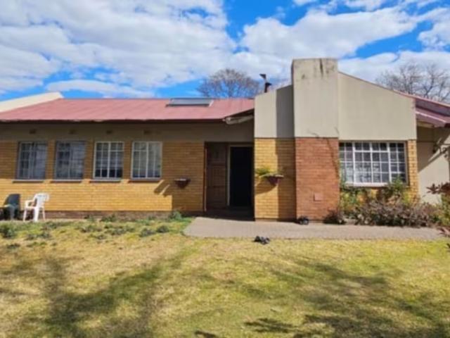 House for sale in Vanderbijlpark, Emfuleni Local Municipality