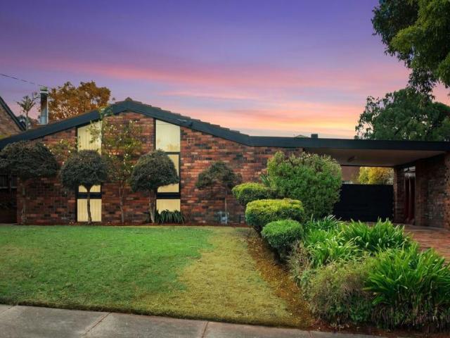 House for sale in Vermont South, Melbourne