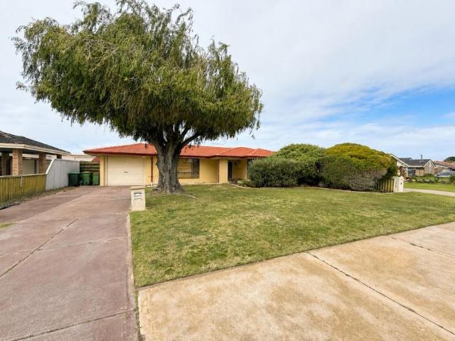 House for rent in Waikiki, Western Australia