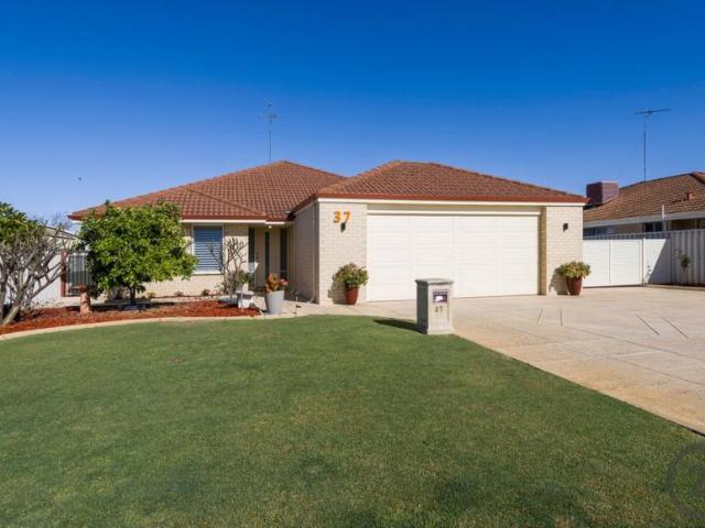 House for sale in Parklands, Western Australia