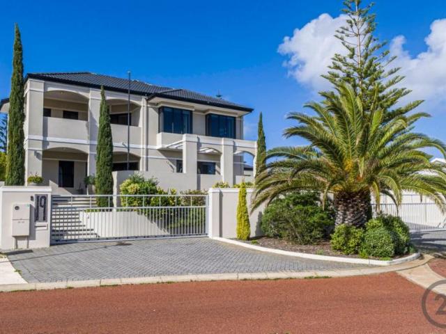 House for sale in Parklands, Western Australia