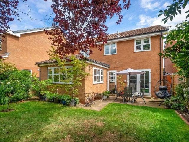 House for sale in Barford, Warwick