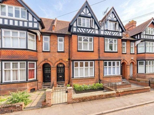 House for sale in North Warwickshire, Warwickshire