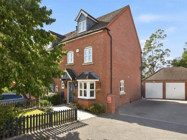 House for sale in North Warwickshire, Warwickshire