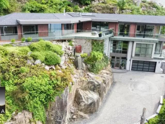 House for rent in West Vancouver, British Columbia