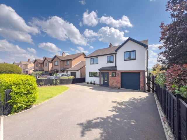 House for sale in Westleigh, Westleigh