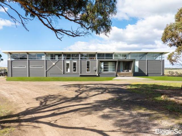 House for sale in Wildwood, Melbourne