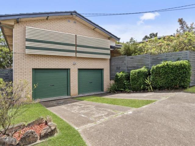 House for sale in Wishart, Greater Brisbane