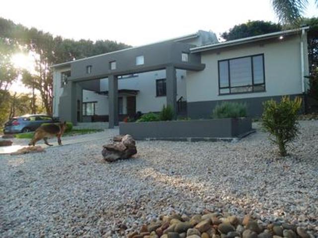 House for sale in Ugu District Municipality, Kwazulu-natal