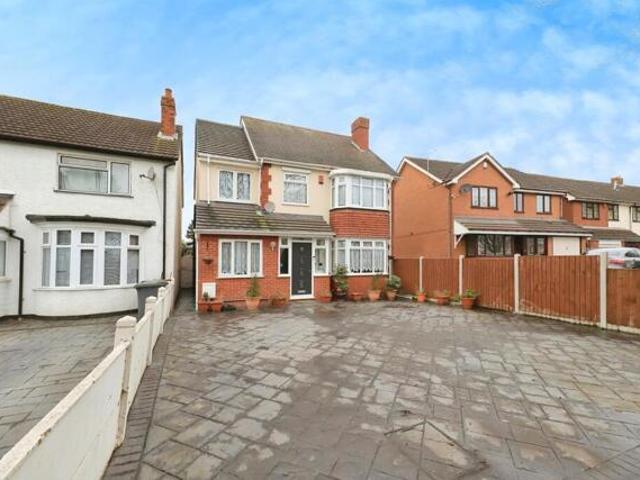 House for sale in West Midlands