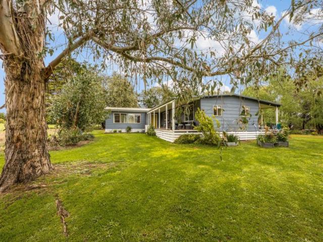 House for sale in Woodend, Victoria
