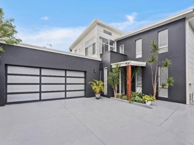 House for sale in Wollongong West, New South Wales