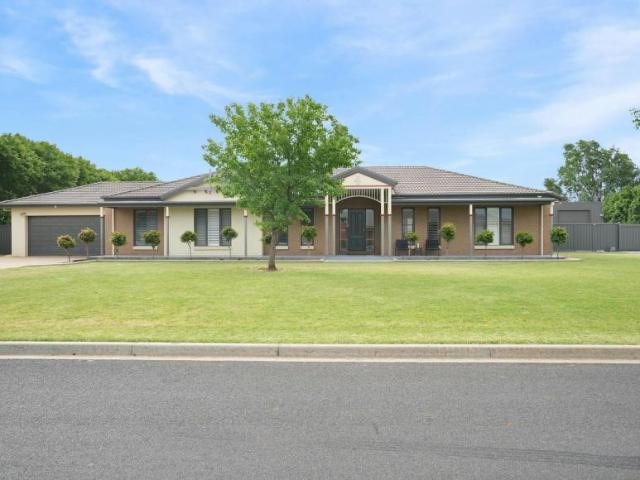 House for sale in Yoogali, Griffith City Council