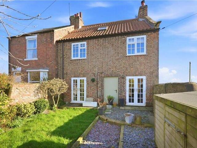House for sale in Norton-le-Clay, North Yorkshire