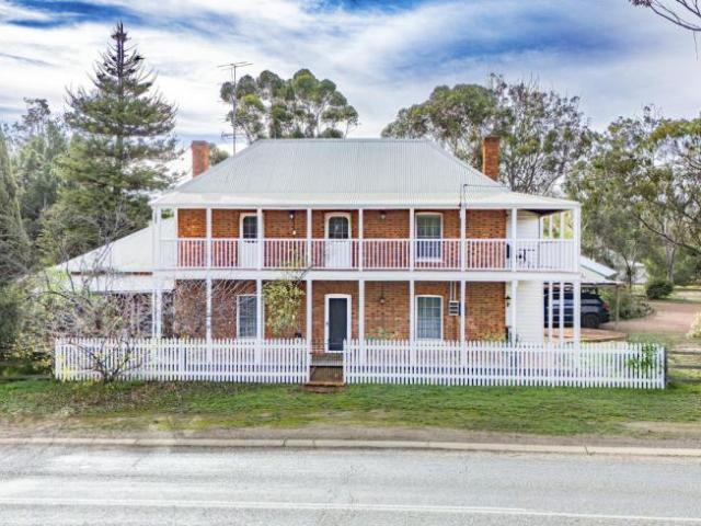 House for sale in York, Shire Of York