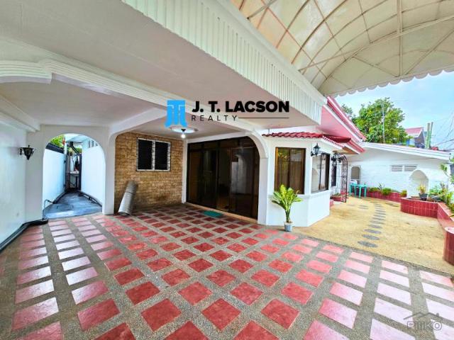 4 bedroom Houses for rent in Dumaguete