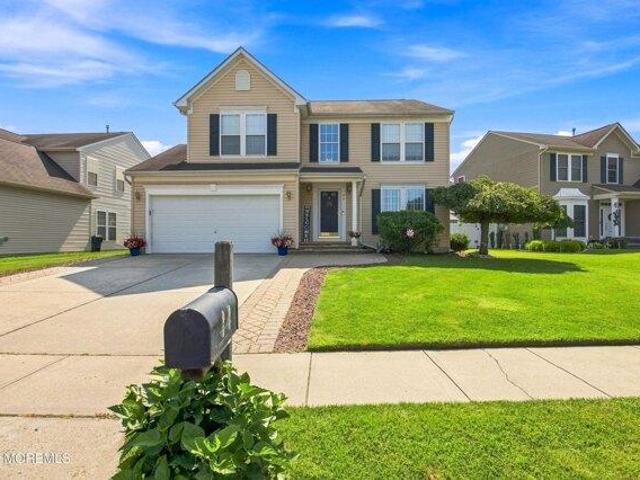 House for sale in Toscana, Howell Township