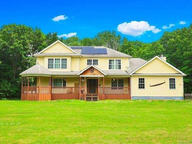 House for sale in New York