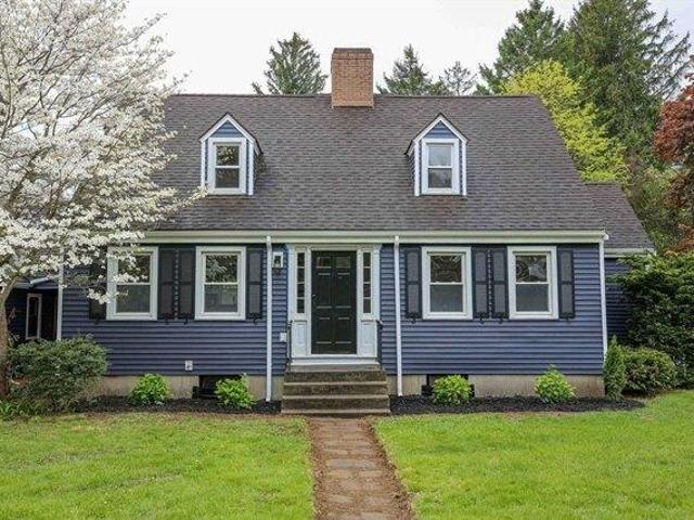 House for sale in Hudson, Massachusetts