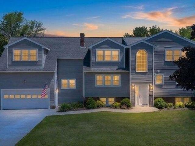 House for sale in Hudson, Middlesex County