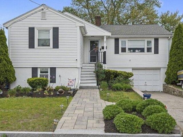 House for sale in Hull, Massachusetts