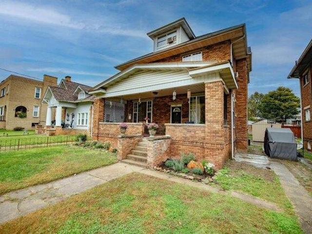 House for sale in Huntington, West Virginia
