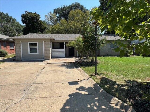 House for sale in Hurst, Texas