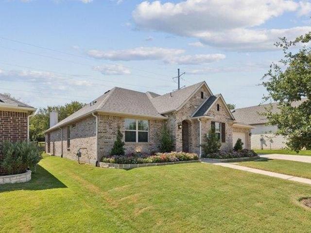 House for sale in Hurst, Texas