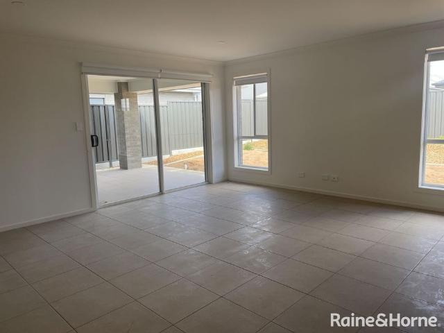 House for rent in Davoren Park, Adelaide