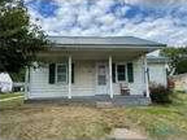House for rent in Defiance, Iowa