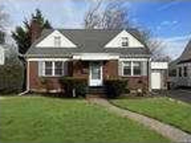 House for rent in Fair Lawn, New Jersey