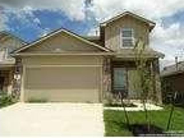 House for rent in Floresville