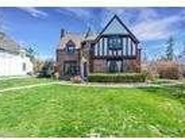House for rent in Grosse Pointe