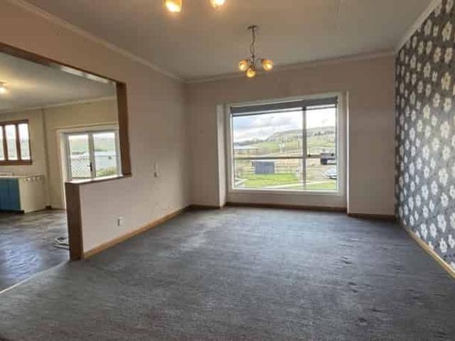 House for rent in Otakou