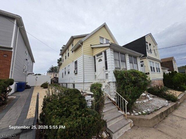 House for sale in Irvington, Essex County