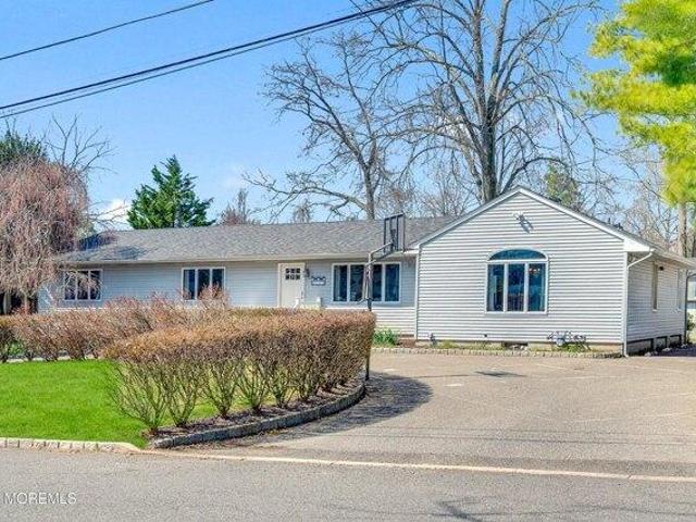 House for sale in Island Heights, New Jersey