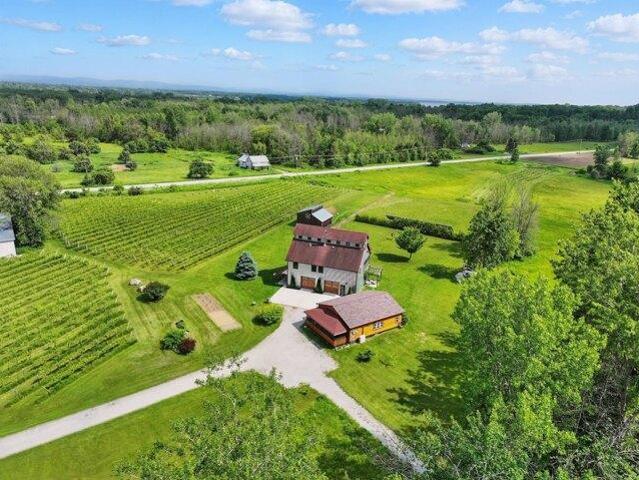 House for sale in Isle La Motte, Vermont