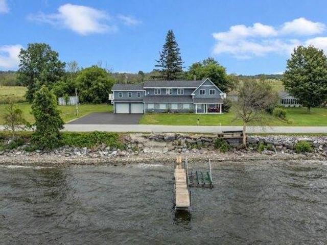 House for sale in Isle La Motte, Vermont