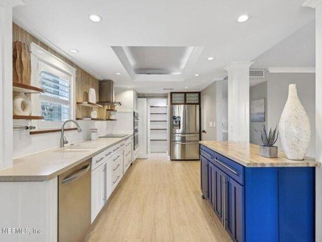 Condo for sale in Jacksonville