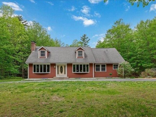 House for sale in New Hampshire