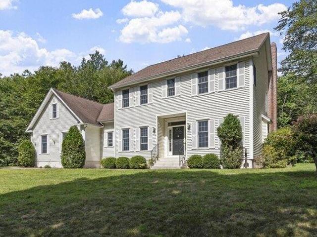House for sale in New Hampshire